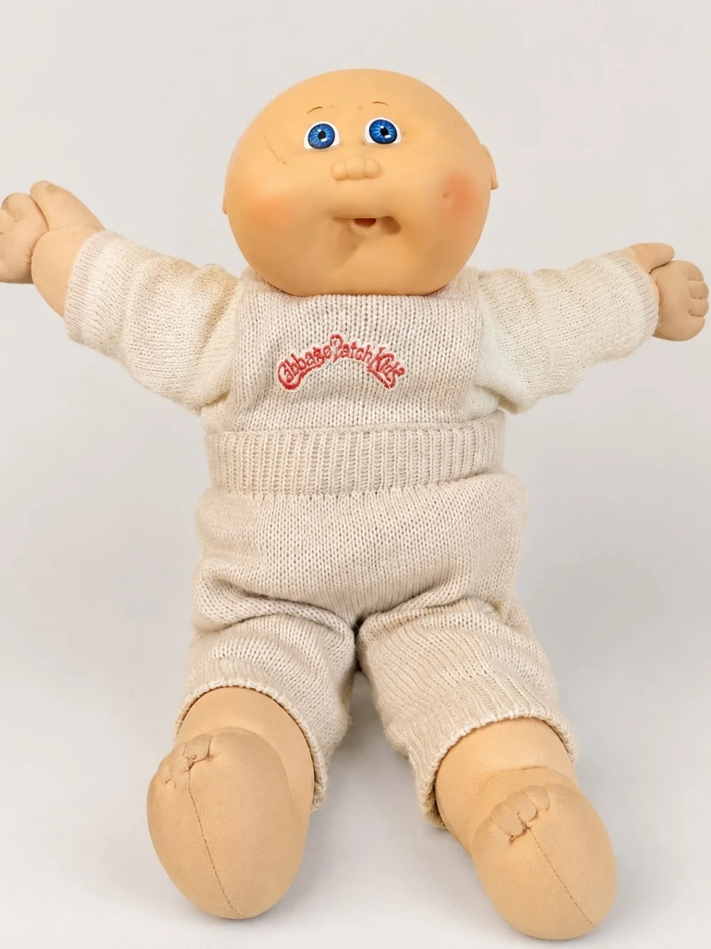 Cabbage Patch Kids Bald Blue Eyes Doll 2000 OAA Cream Knit Outfit